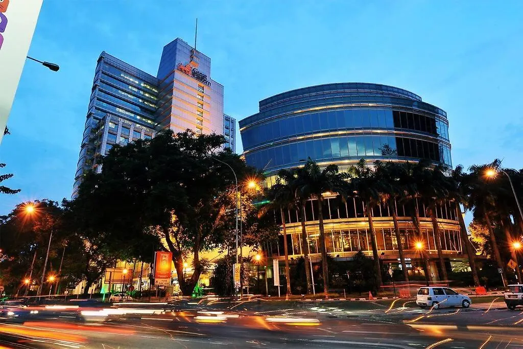 3 Towers Klcc By Tenang Homes Kuala Lumpur Apartment